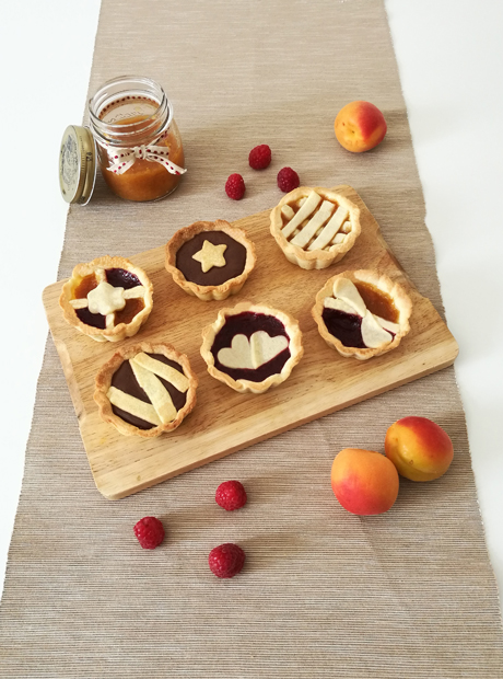 Crostatine alla marmellata e alla cioccolata